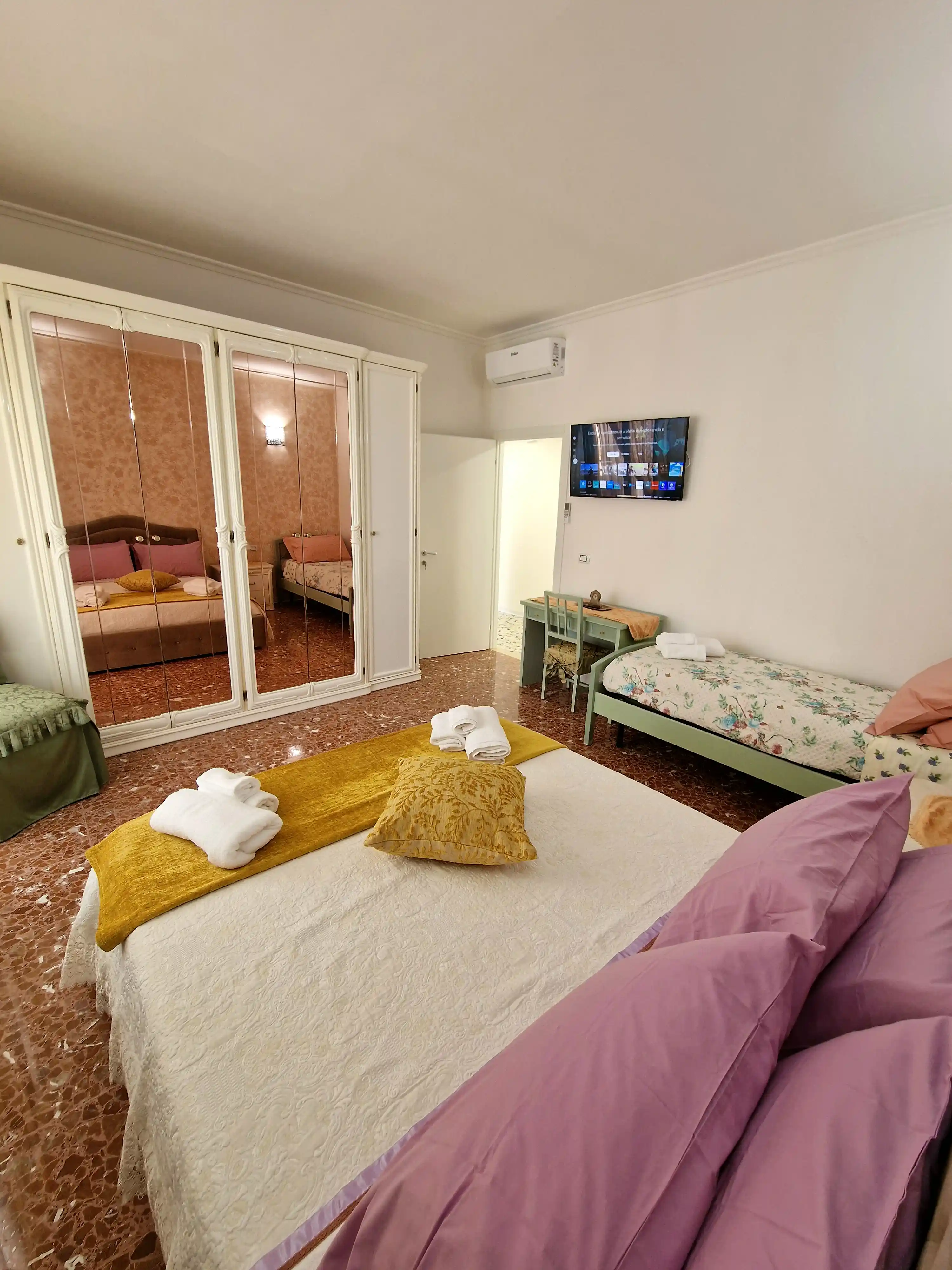 Camera 1 Vista Alternativa