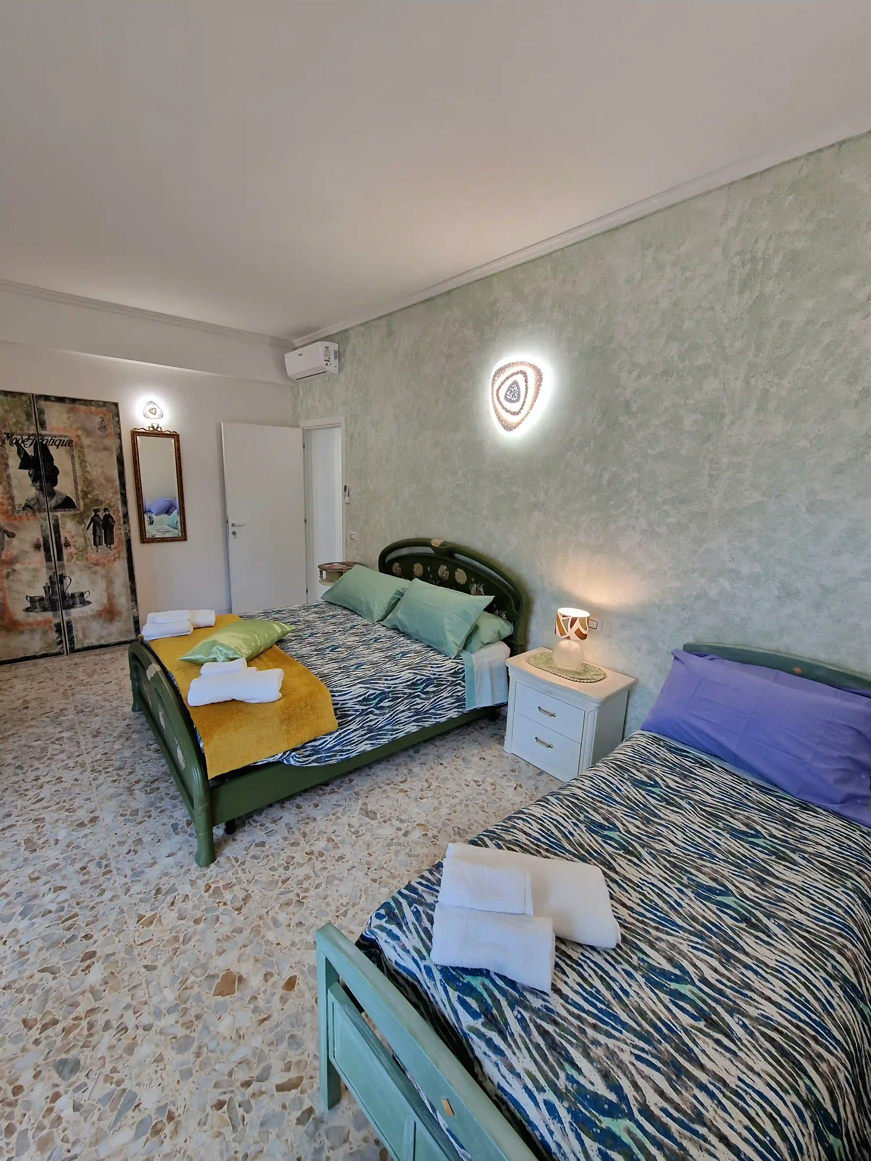 Camera 2 Vista Alternativa 2